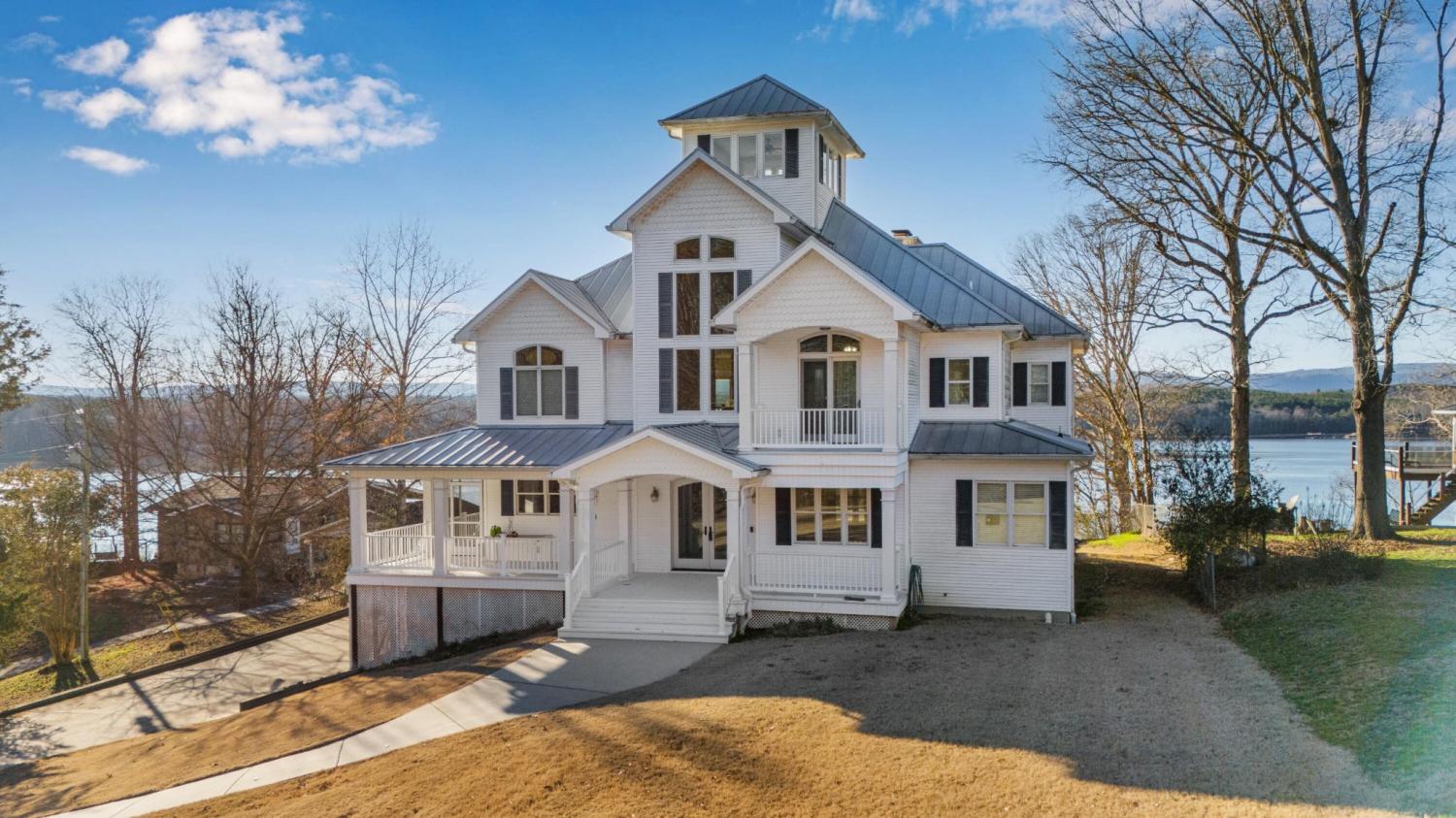 14302-Bluffview-Drive For Sale