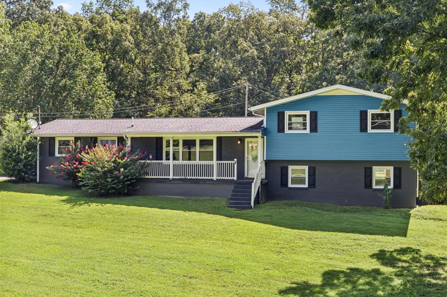 129-Dylark-Dr For Sale