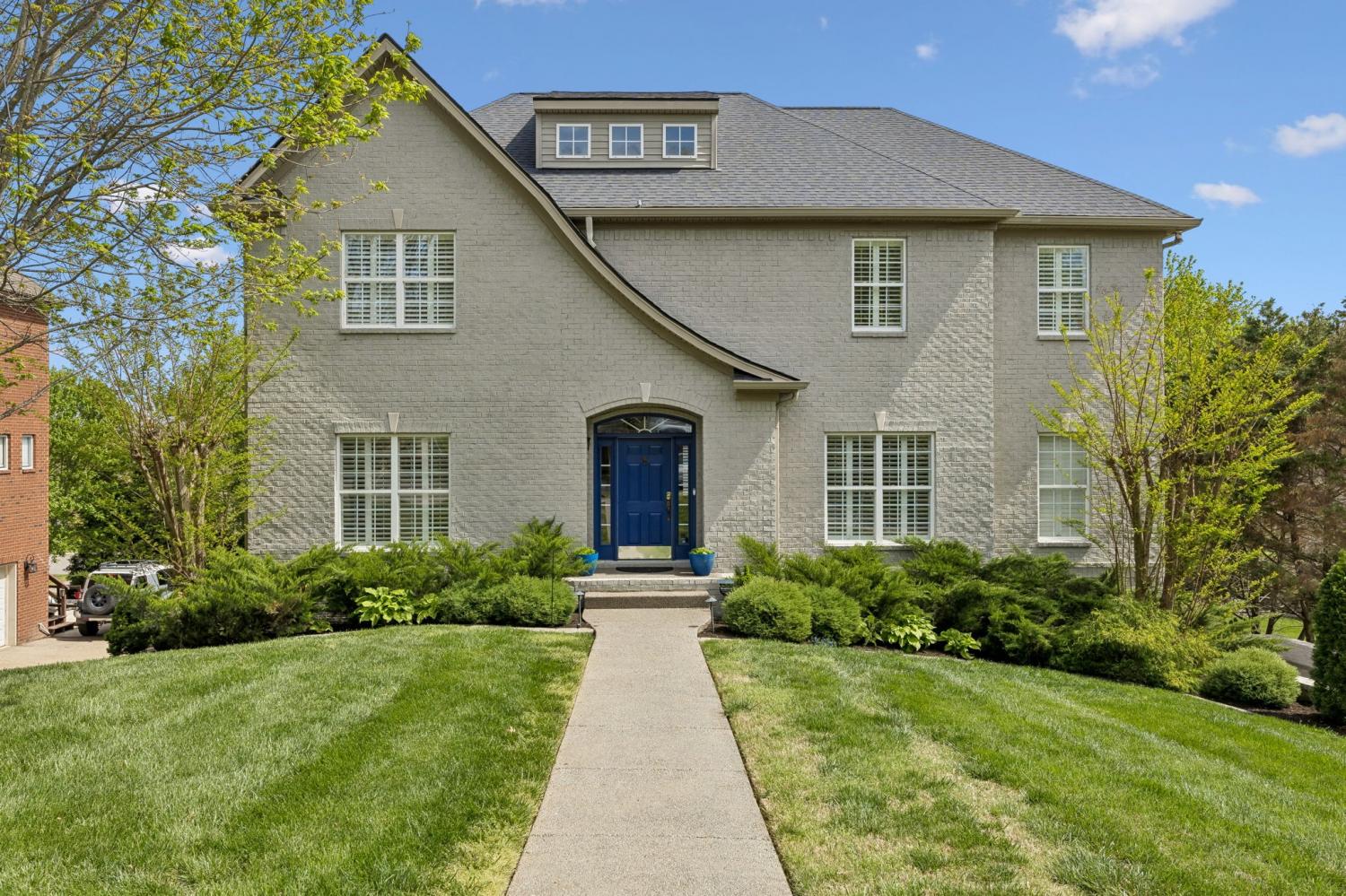 1517 Charleston Park Dr TN 37174 For Sale - 