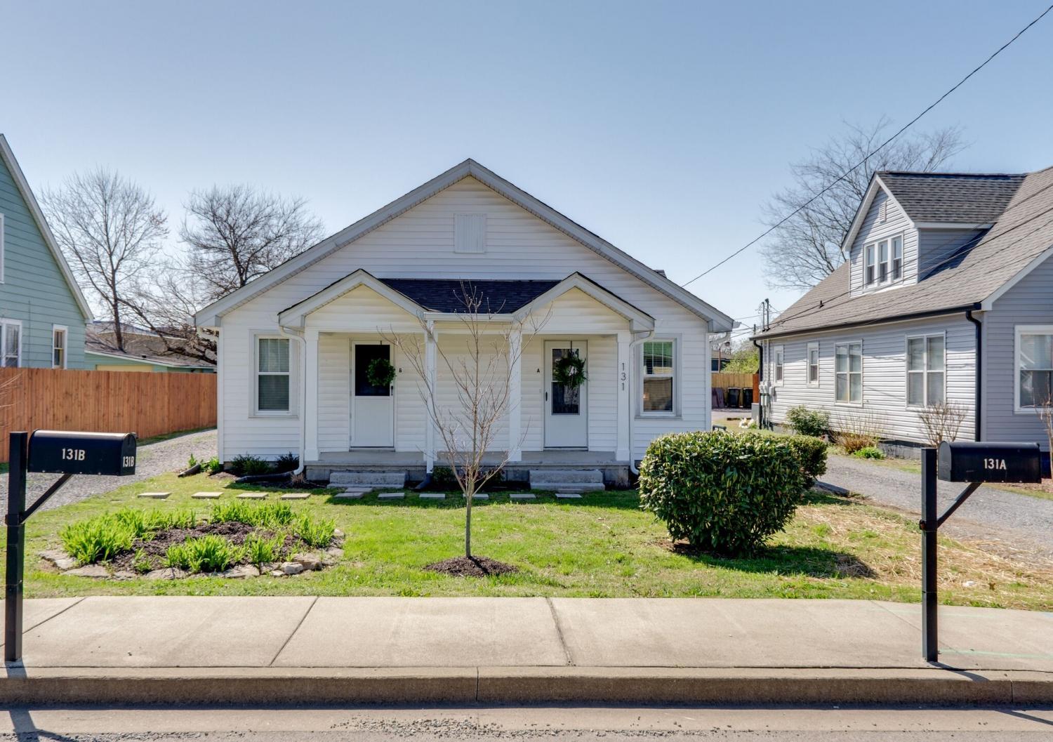 131-E-Park-Ave For Sale