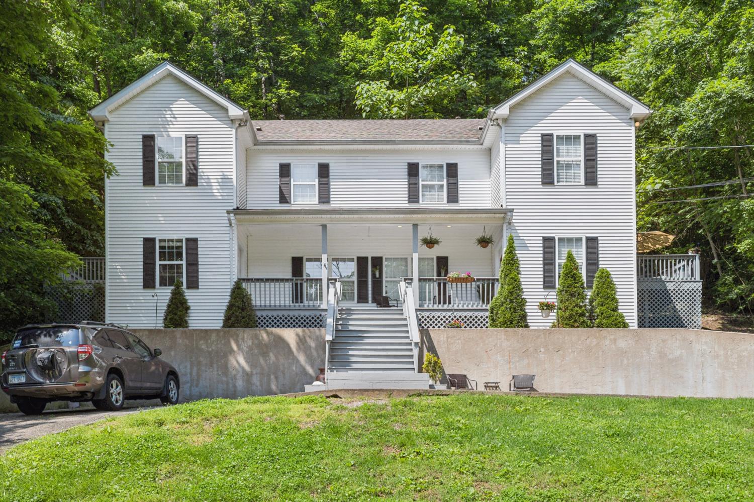 1017-Harpeth-Valley-Ct For Sale