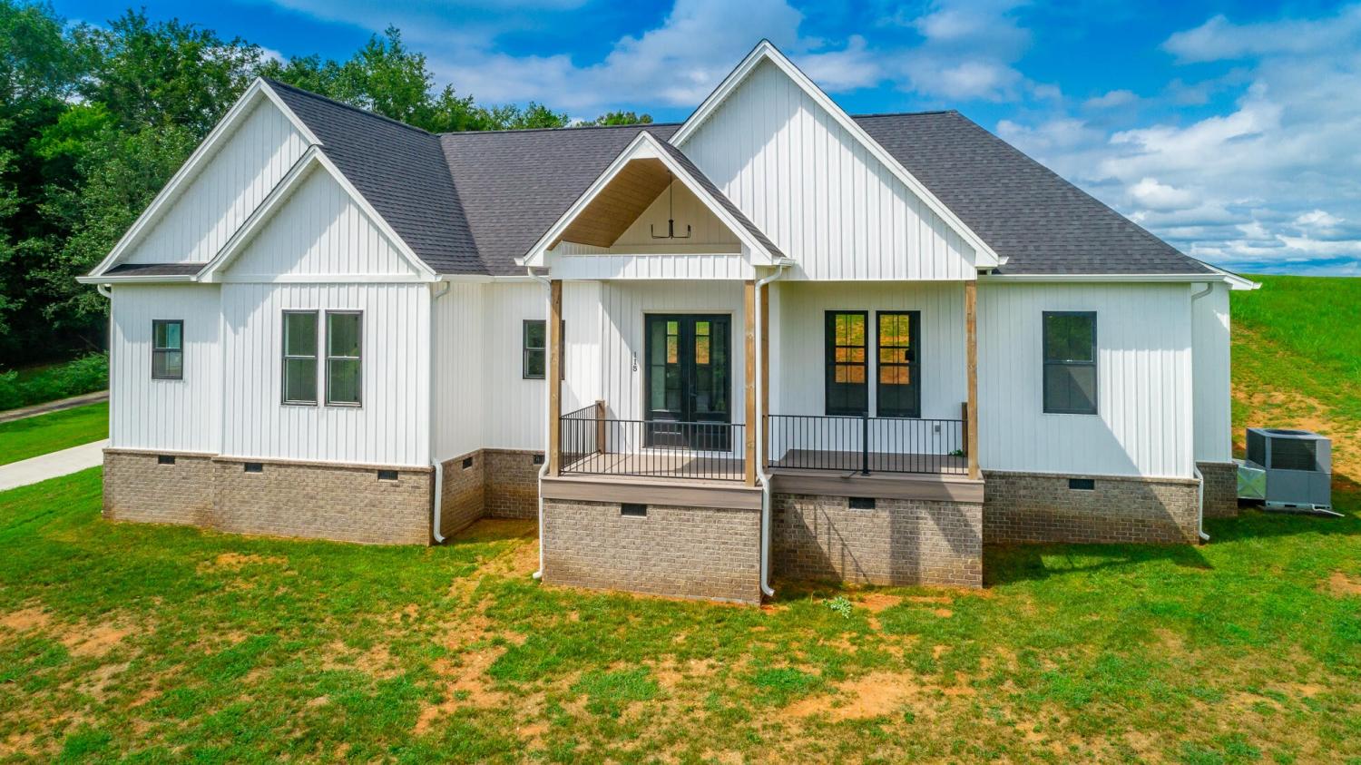 115-Riverbend-Drive For Sale