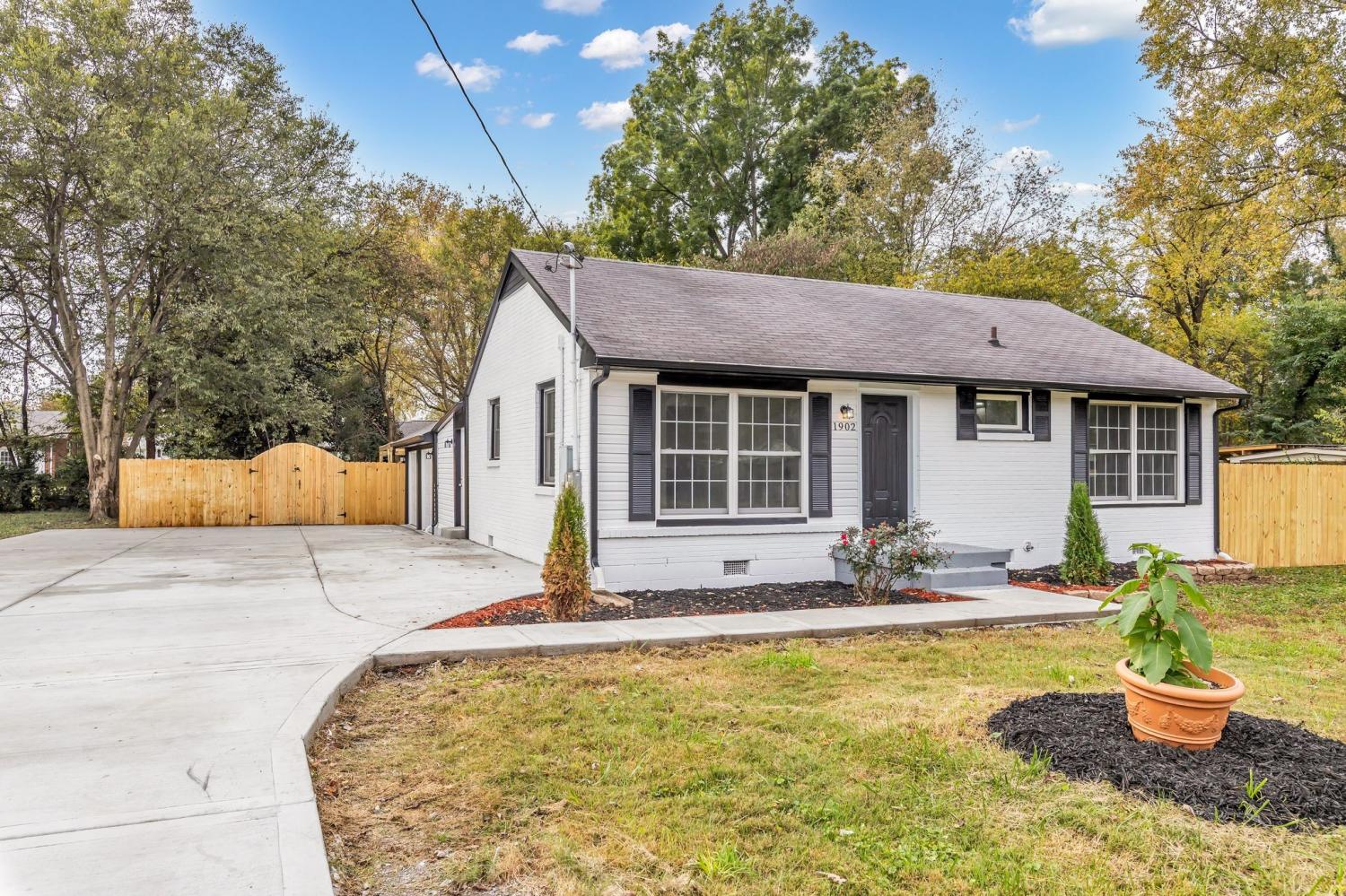 1902-Meadowgreen-Dr For Sale