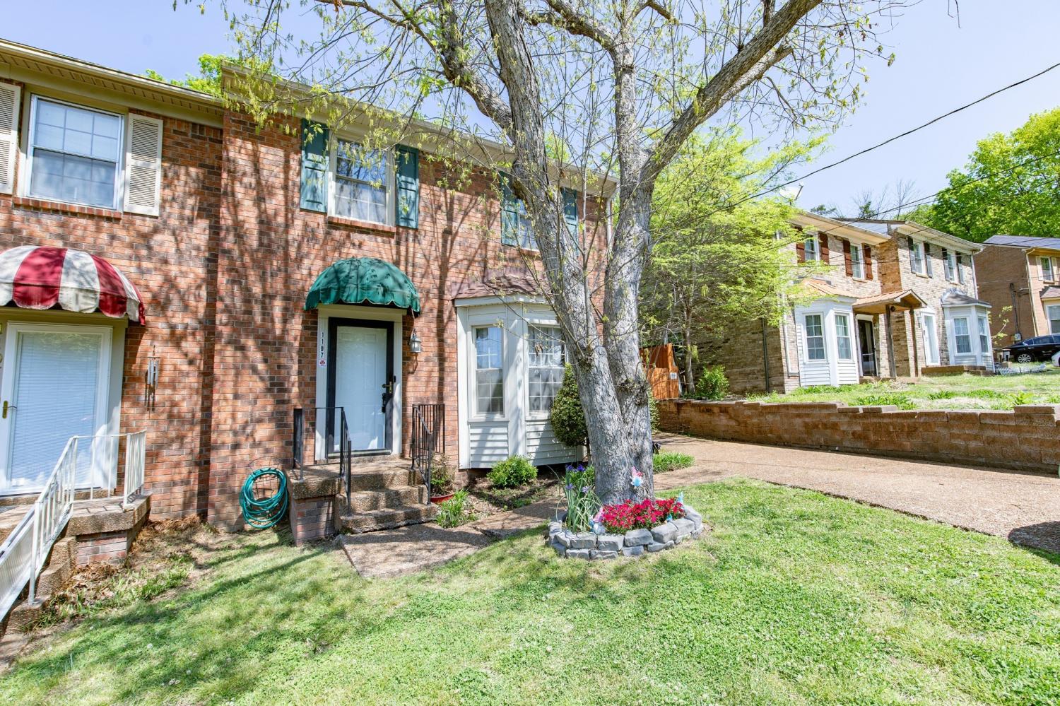 1107-Mary-Evelyn-Ct For Sale
