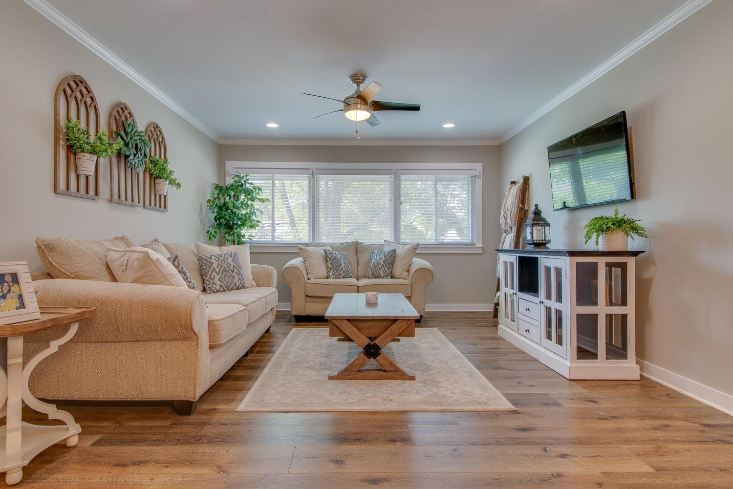 1900-Richard-Jones-Rd For Sale