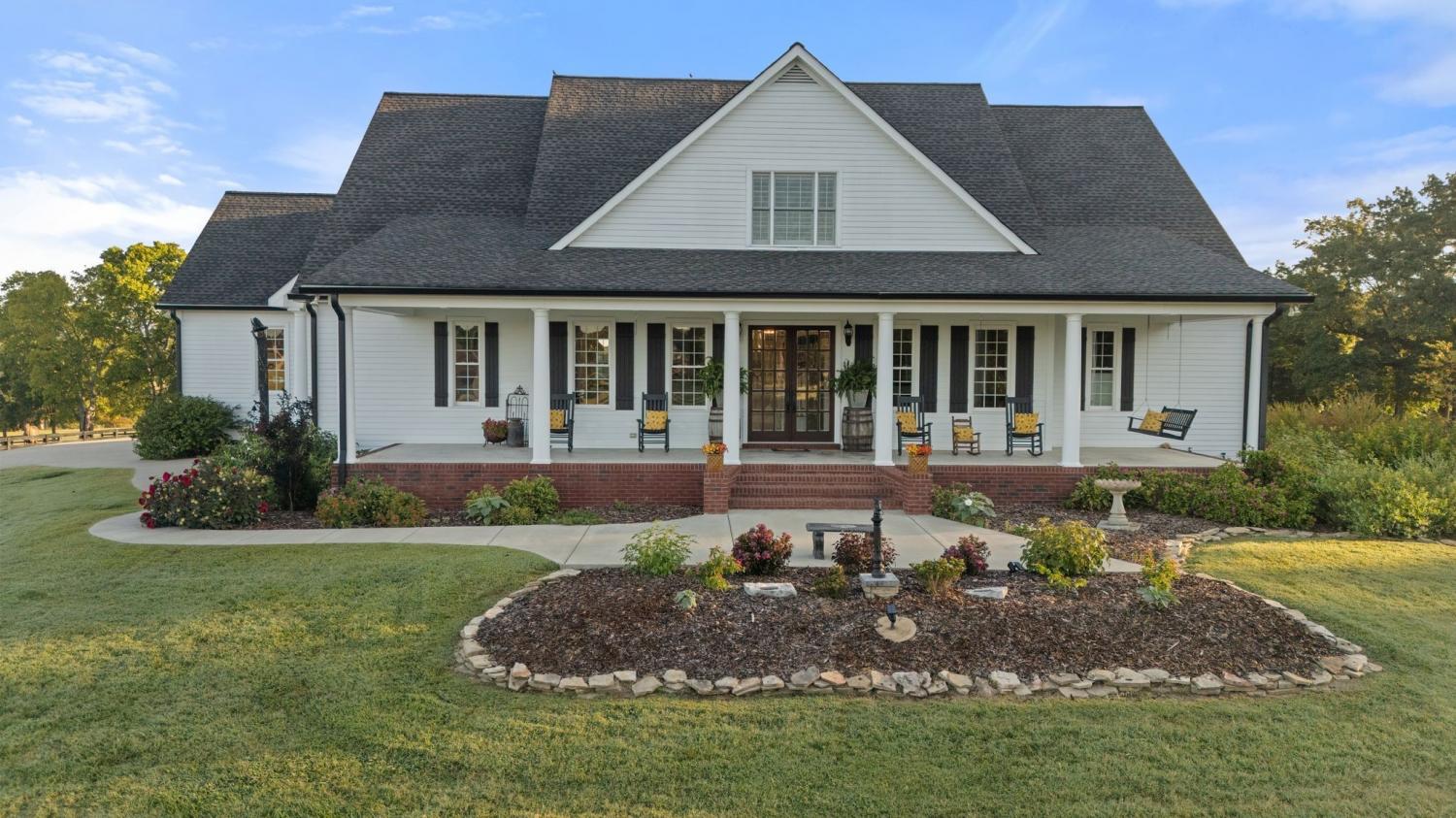 1421-Lawrence-Ln For Sale