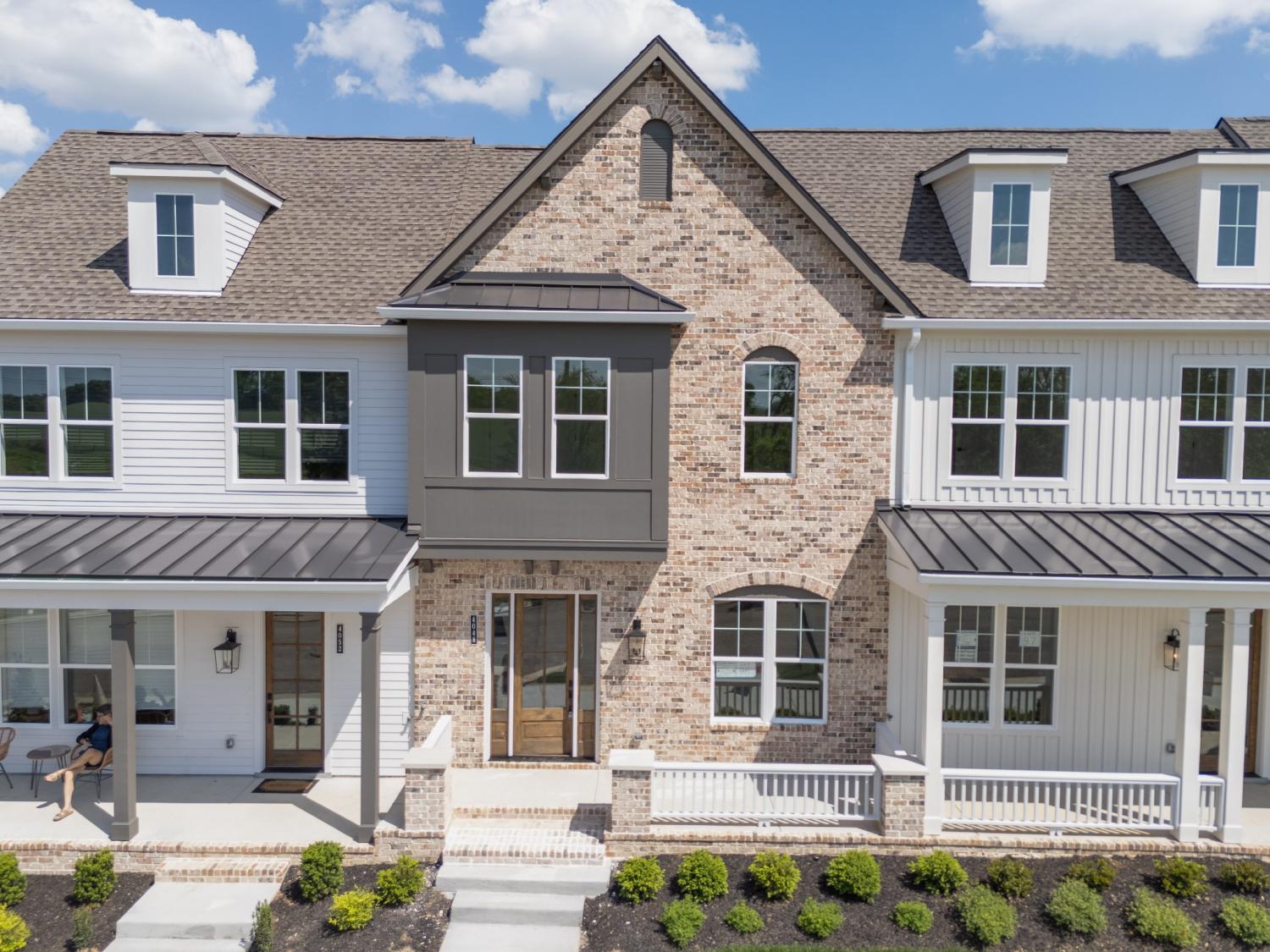 4060-Penfield-Dr-Unit-E For Sale