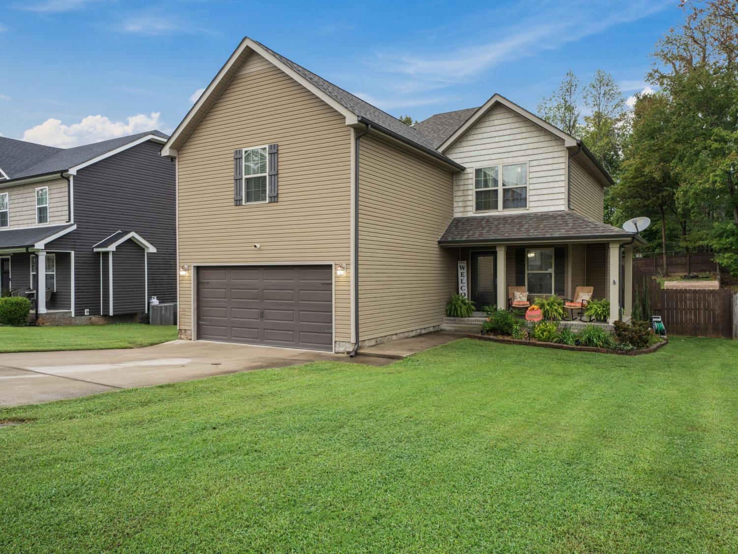427-Leslie-Wood-Dr For Sale