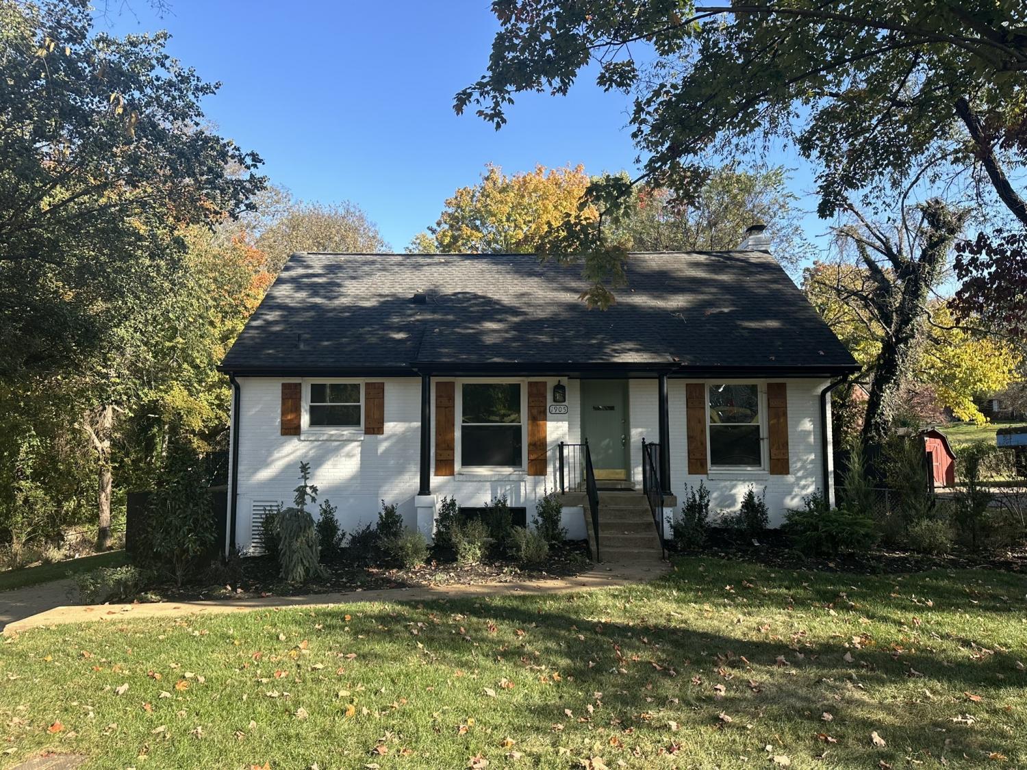 1905-Stratford-Ave For Sale