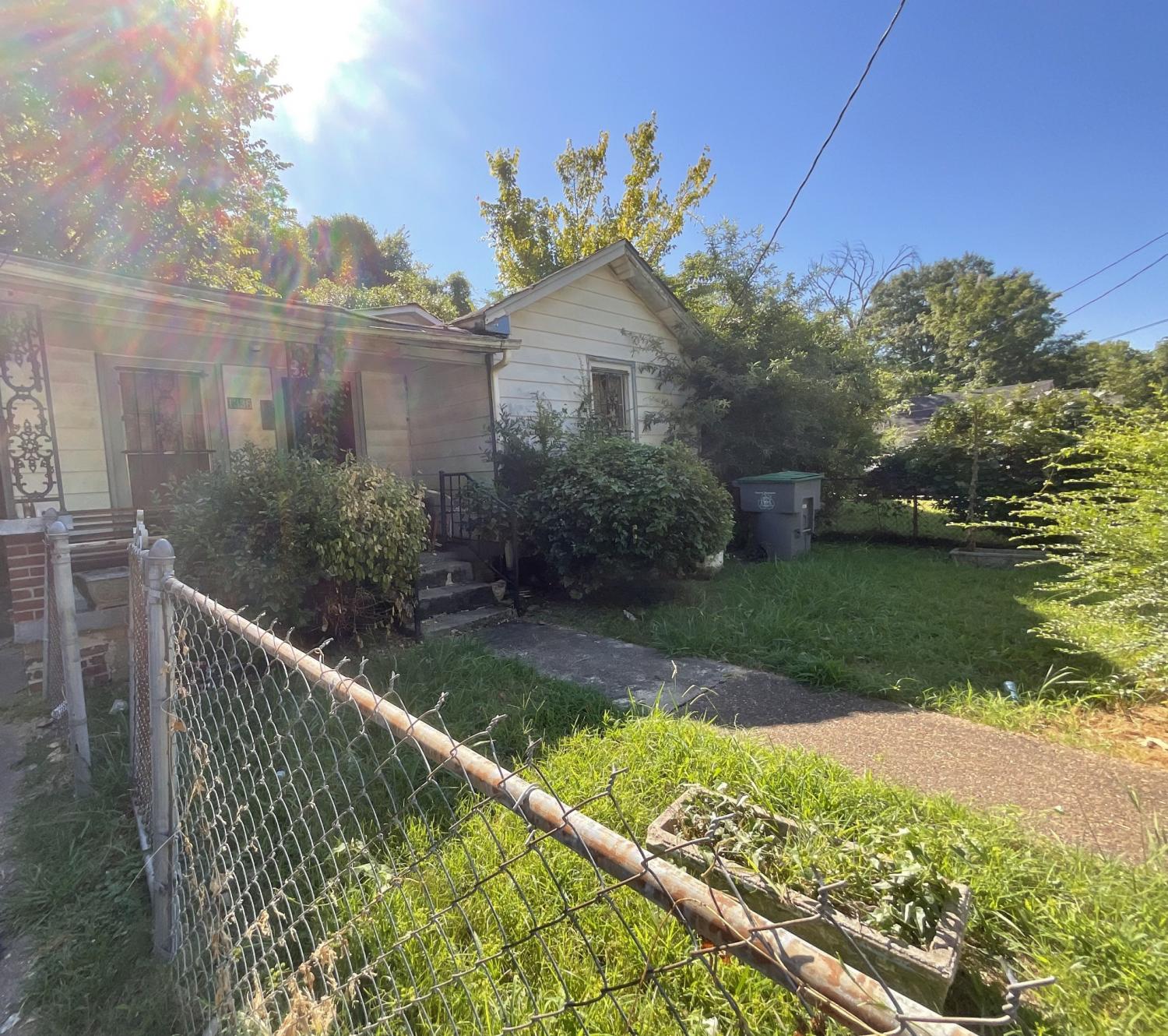 1336-Hyde-Park-Blvd For Sale