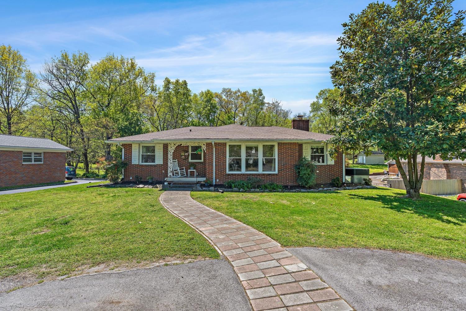 1618-Woodside-Dr For Sale