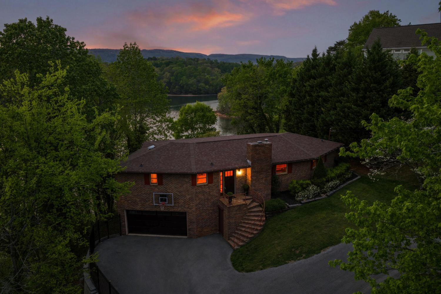 979-Clift-Cave-Road For Sale