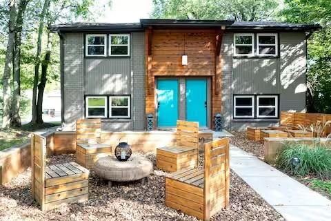 3000-Brightwood-Ave For Sale