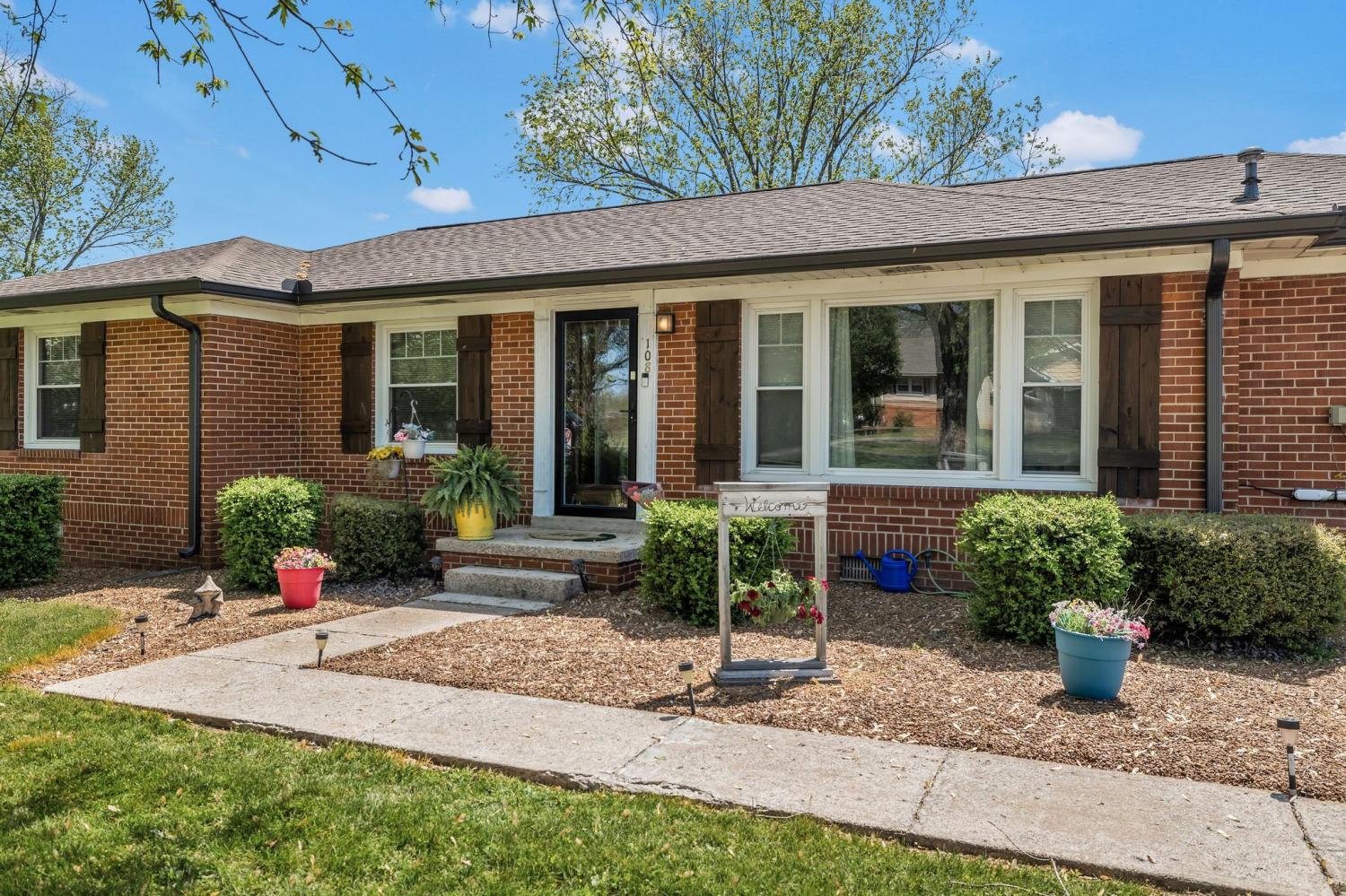 108-Horseshoe-Dr For Sale
