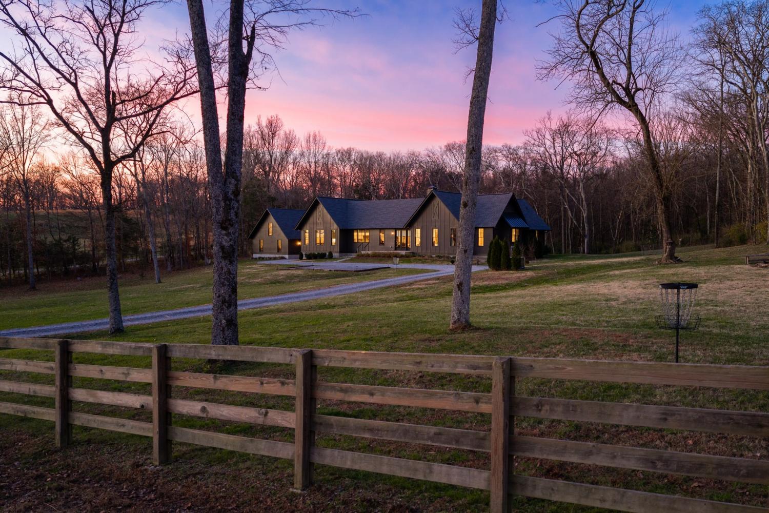 934-Hickory-Hills-Dr For Sale