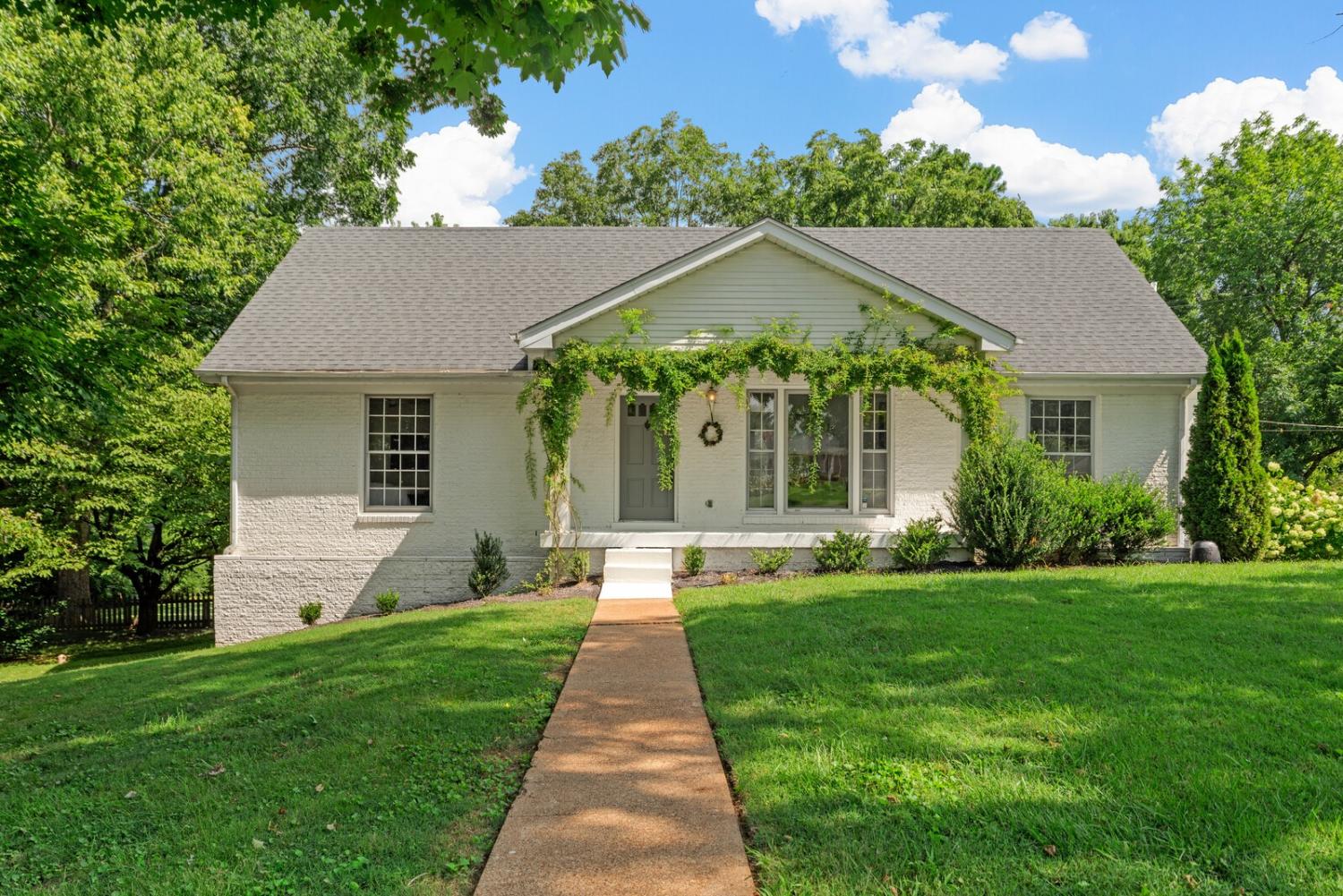 614-Woodett-Dr For Sale