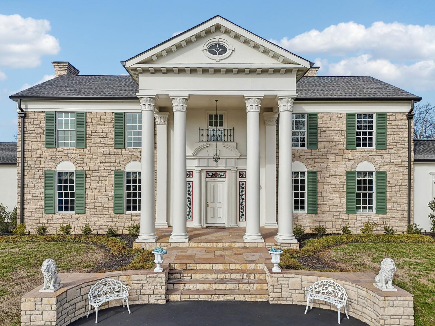 750-Walker-Rd For Sale