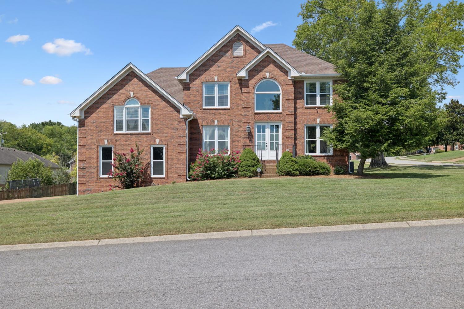 103-Cumberland-Pl For Sale