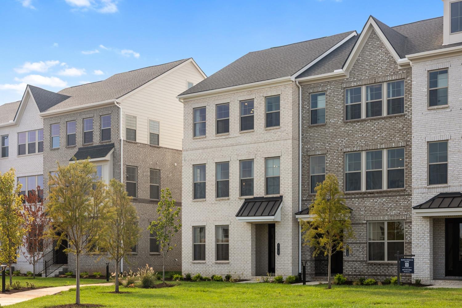 2615-Wilkinson-Pike For Sale