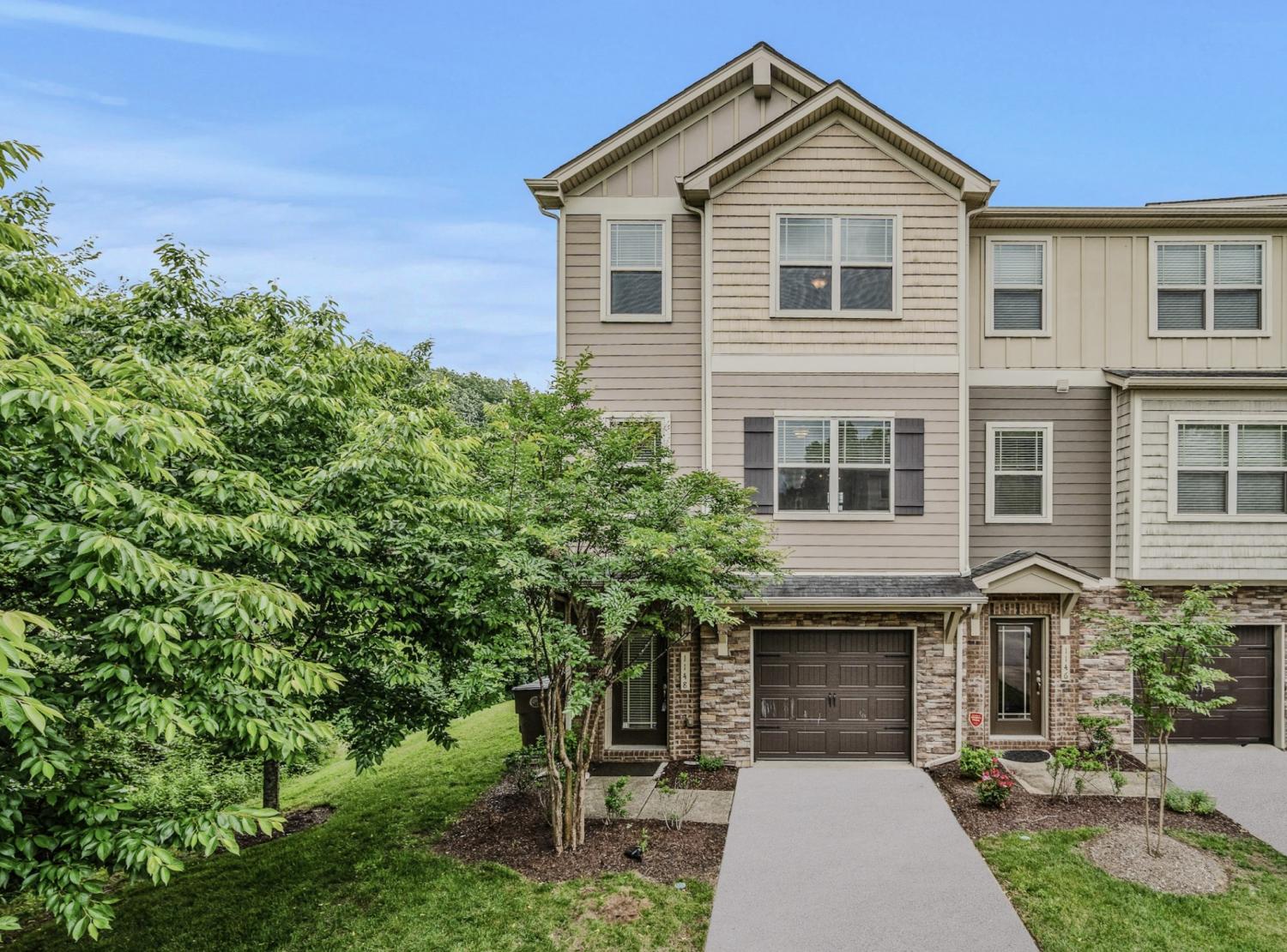 1148-Woodbury-Falls-Ct For Sale