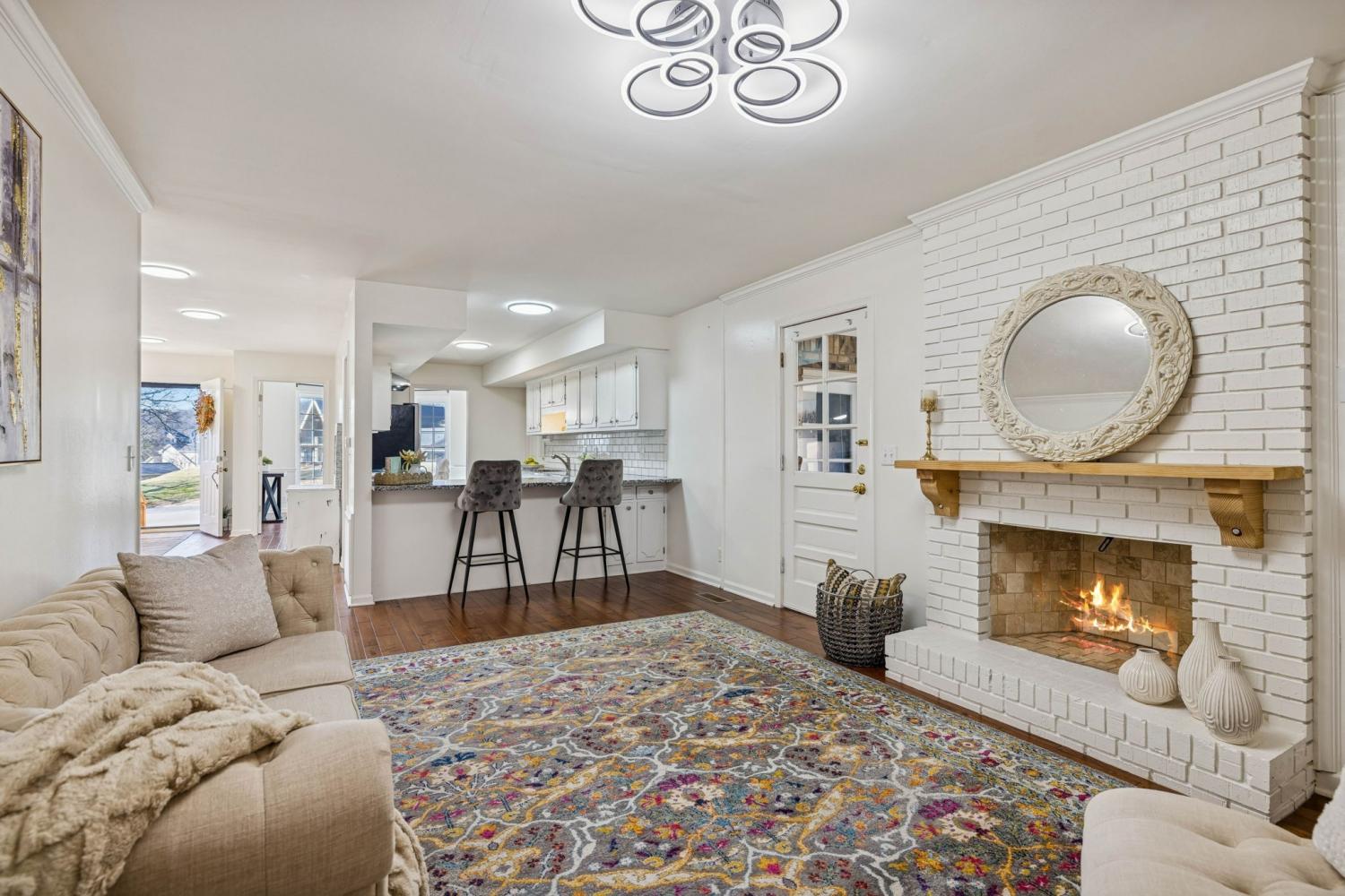 1614-Rosewood-Dr For Sale