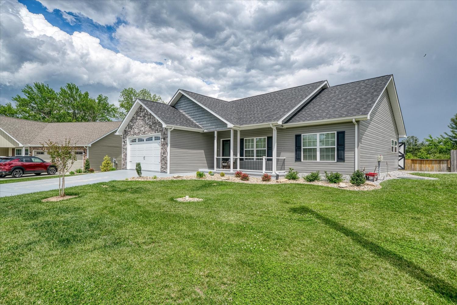 80-Sky-View-Meadow-Dr For Sale