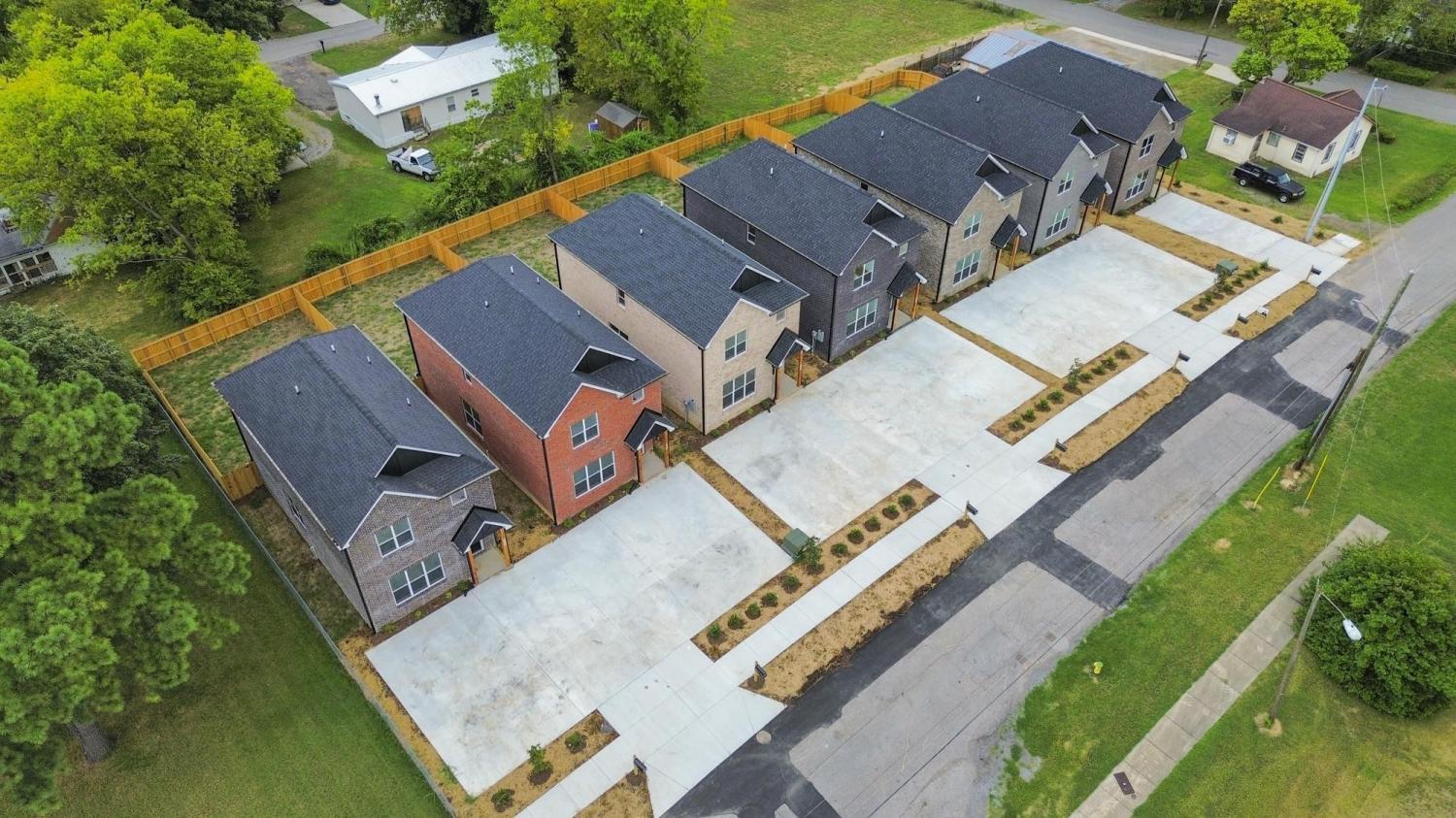 656-Chambers-St For Sale