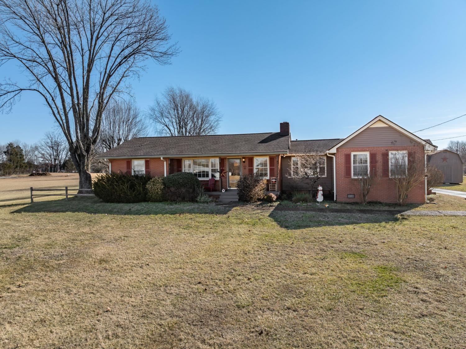 4606-Highway-31--W For Sale