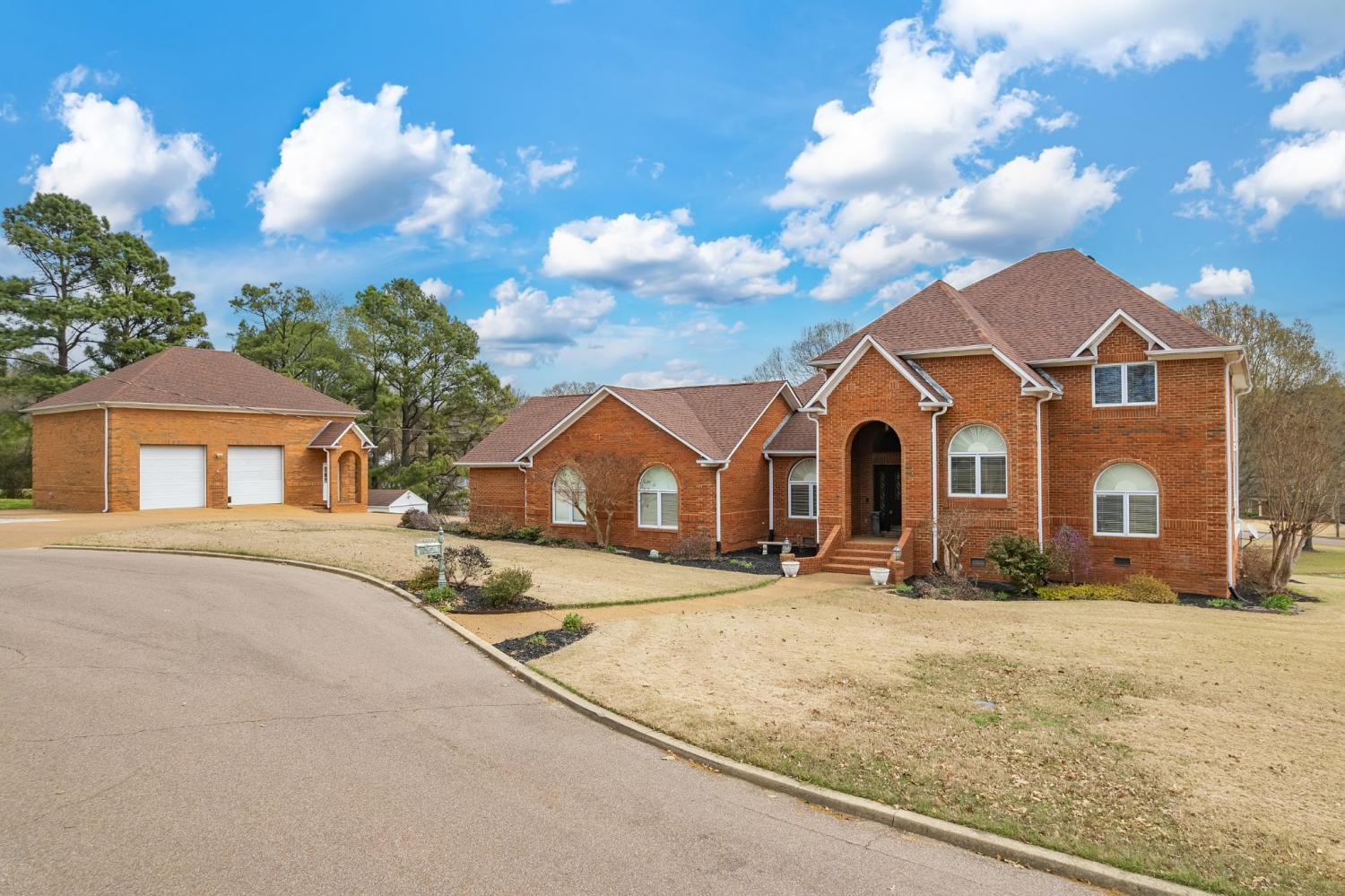 103-April-Cv For Sale