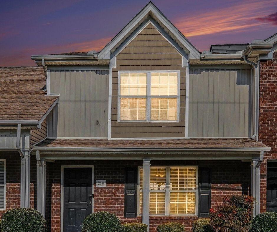 2039-George-Buchanan-Dr For Sale