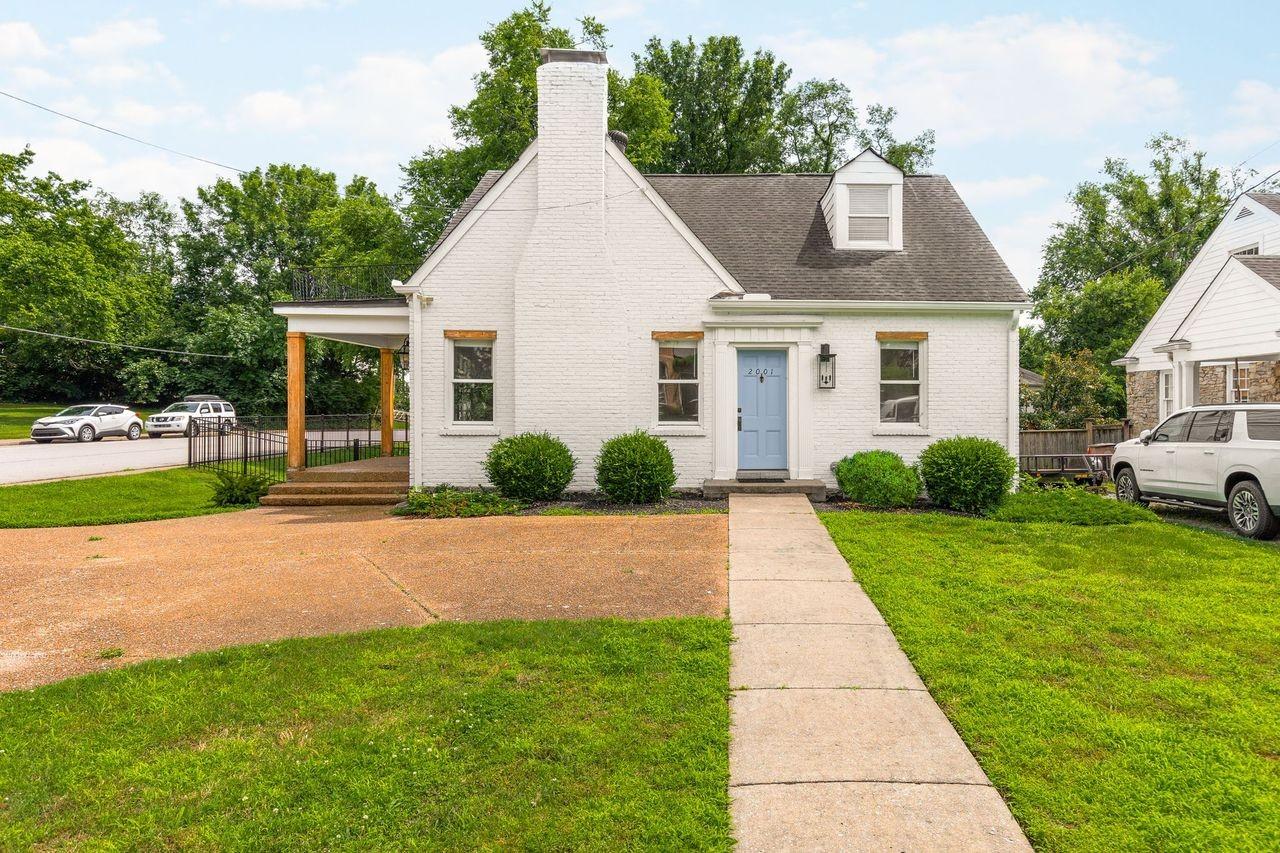 2001-Sweetbriar-Ave For Sale