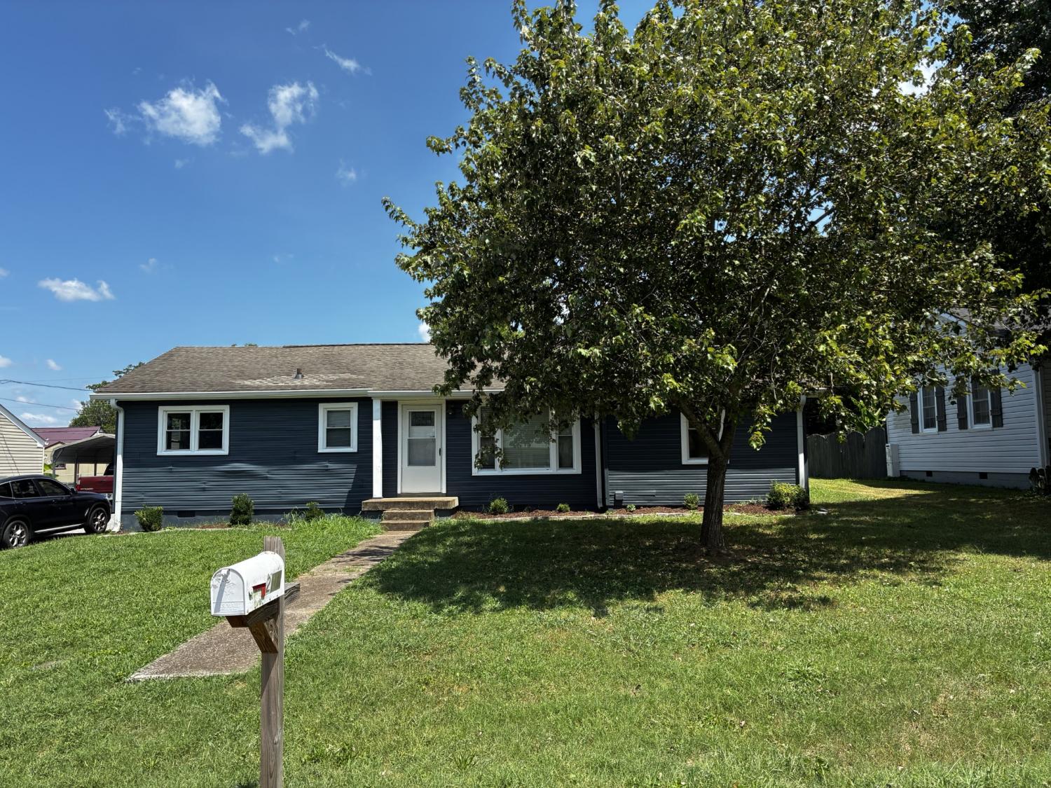 216-Daleview-Ave For Sale