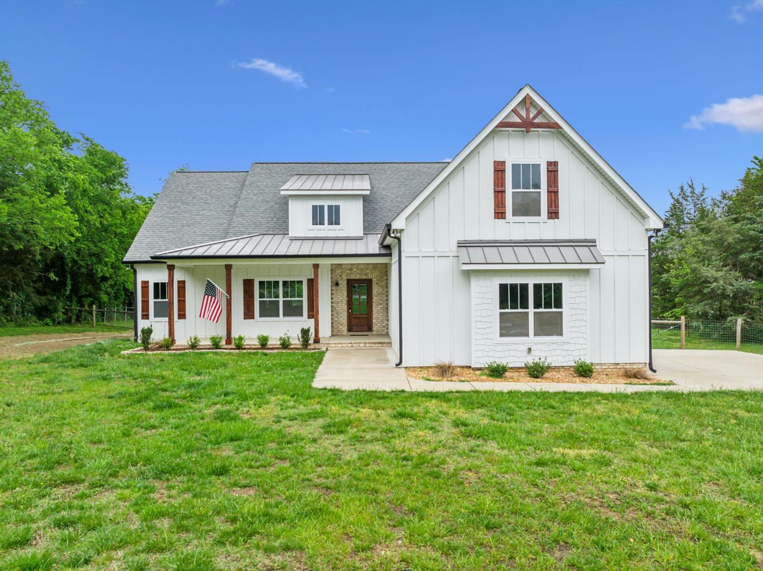 7575-Carthage-Hwy For Sale