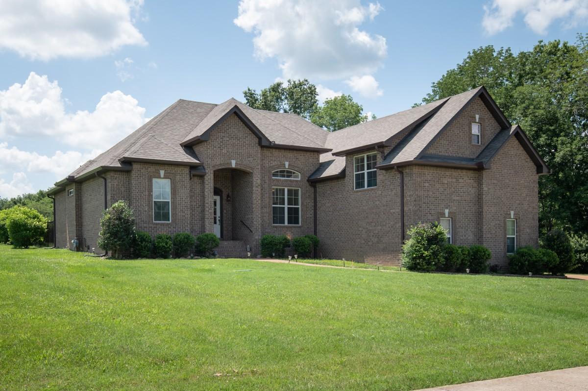 1007-Robert-Lee-Dr For Sale
