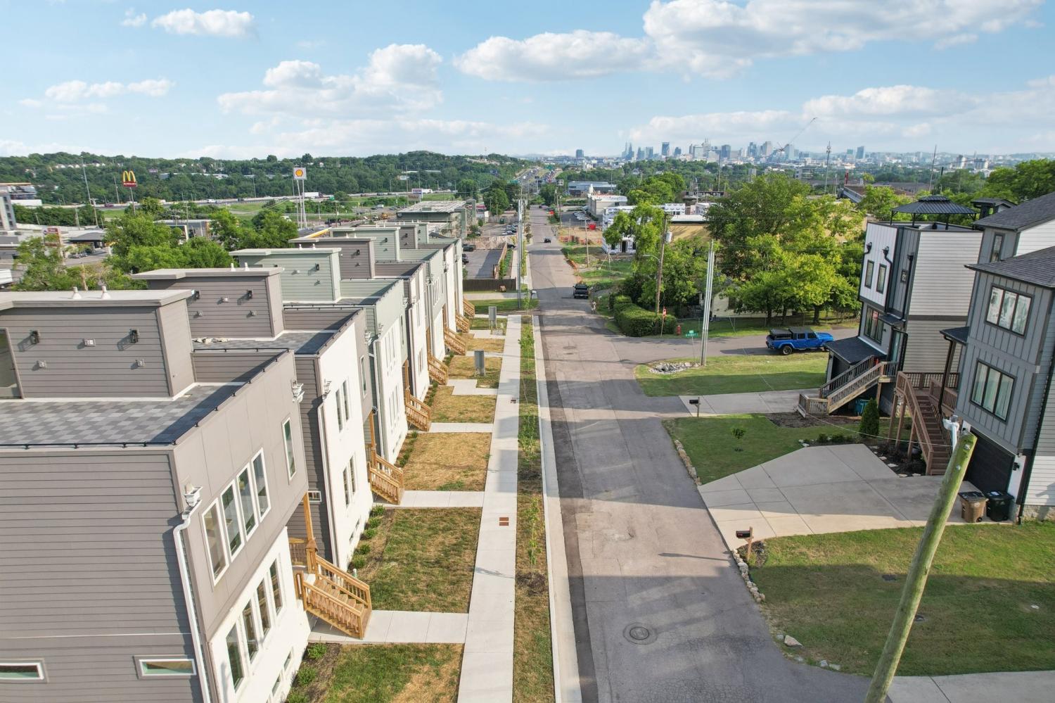 1611-Hampton-St For Sale