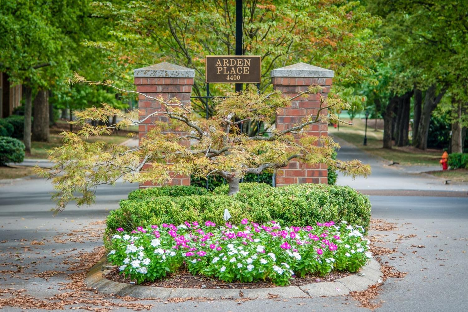 4400-Belmont-Park-Terrace For Sale