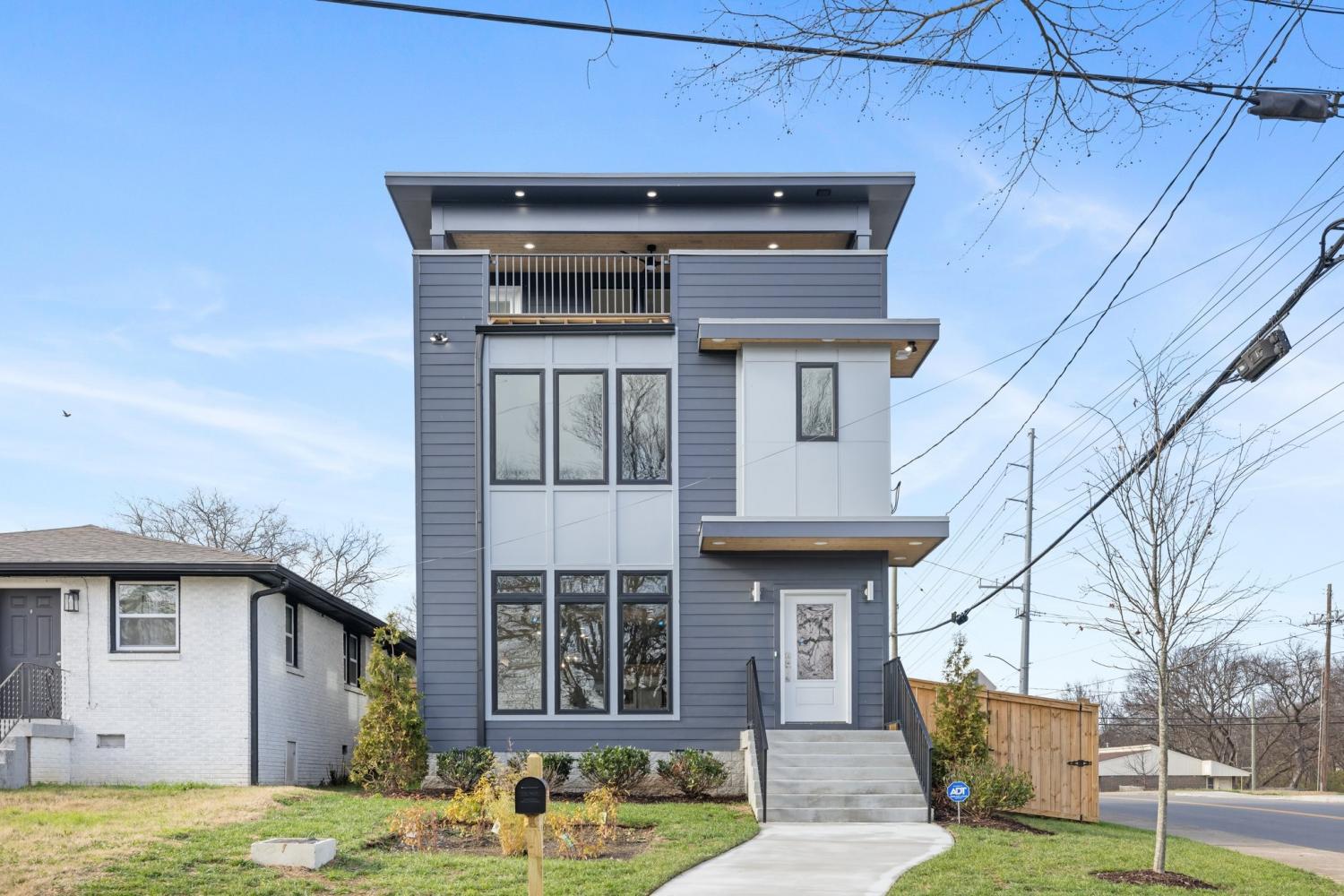 725-32nd-Ave--N For Sale