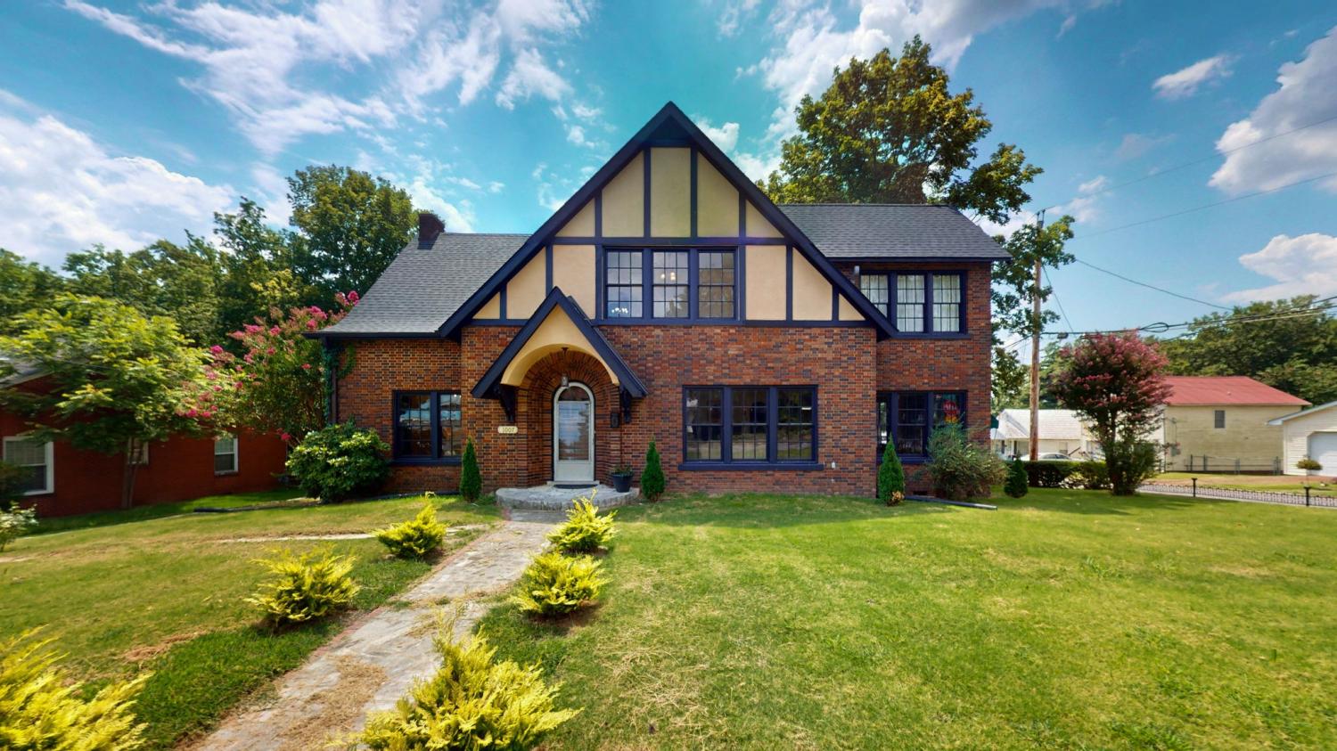 1007-Poplar-Street For Sale