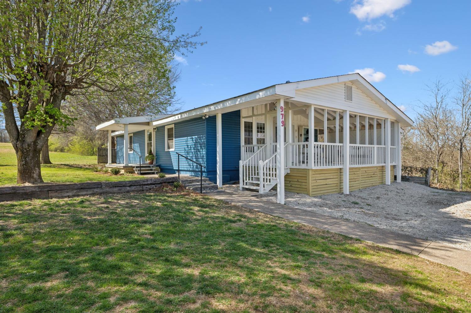 979-Carters-Creek-Pike For Sale