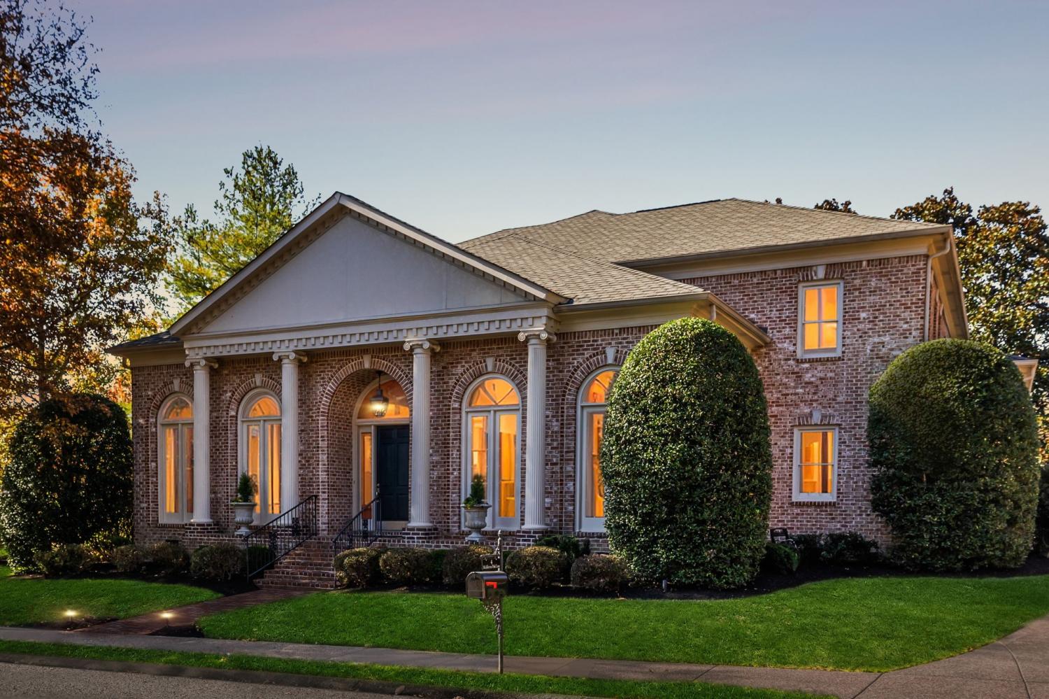 4-Middleton-Park-Ln For Sale