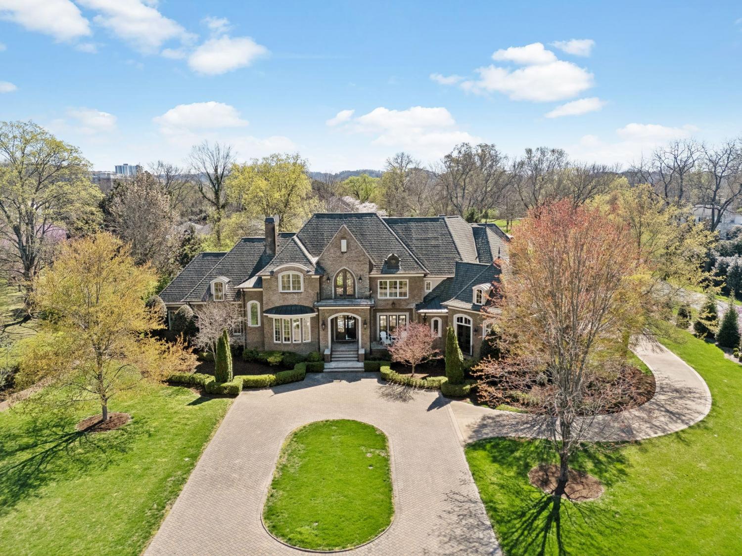 2323-Woodmont-Blvd For Sale