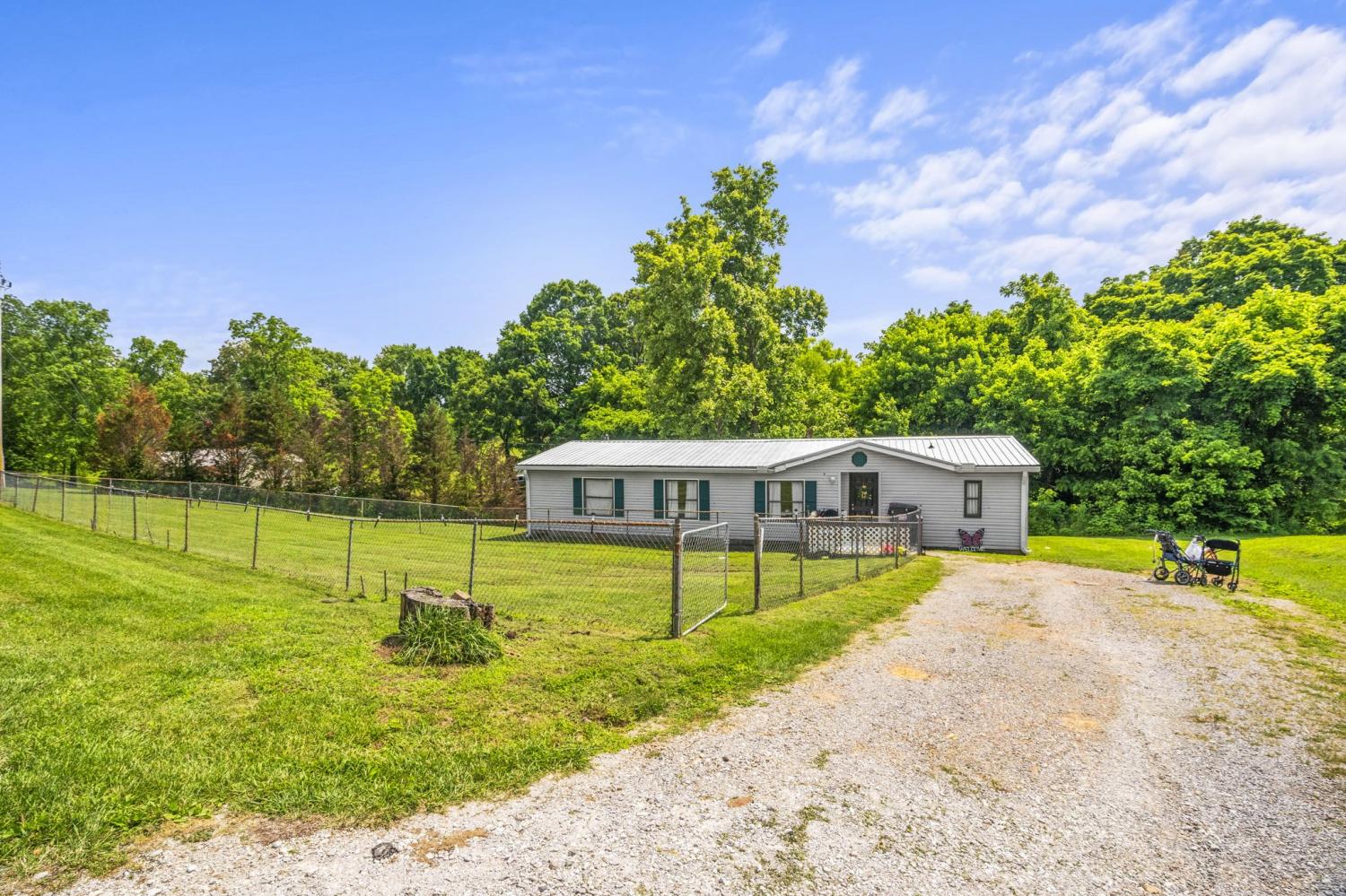 1189-Leo-Baker-Rd For Sale