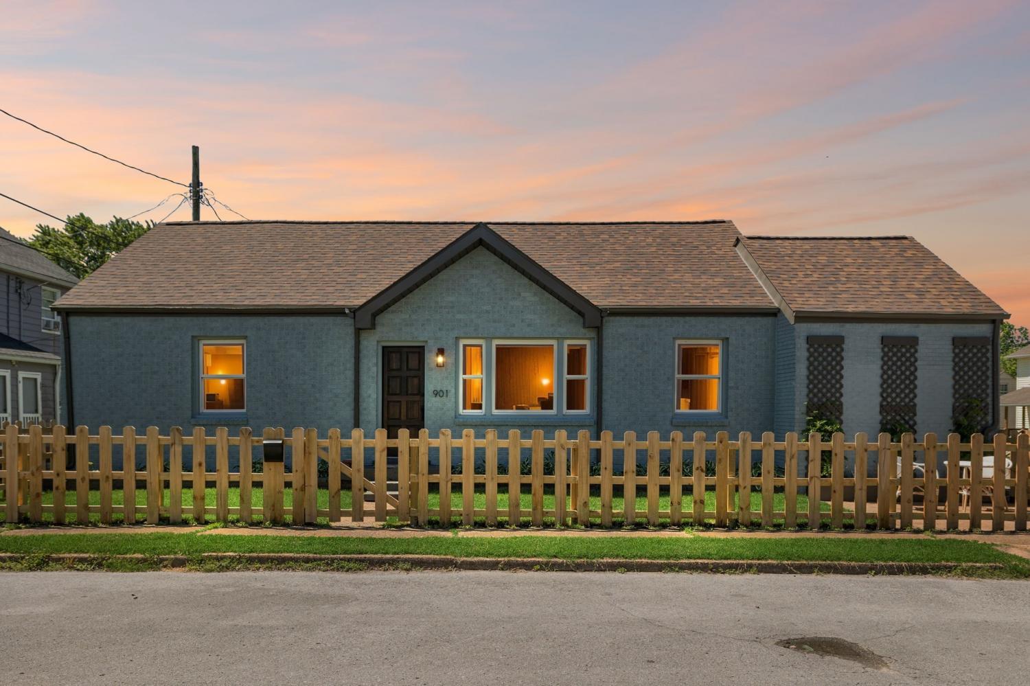 901-Elliston-St For Sale