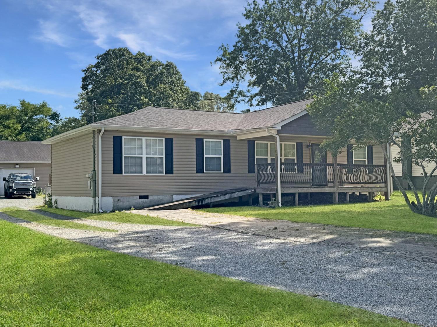 638-Hickory-Lane For Sale