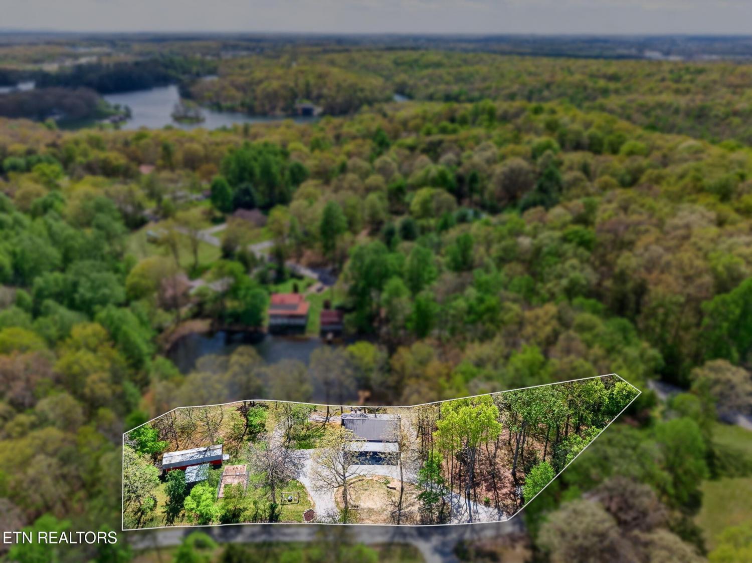 44 Triple R Lane TN 38571 For Sale - 