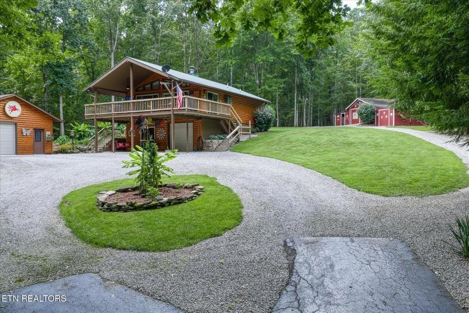 715-White-Oak-Rd For Sale