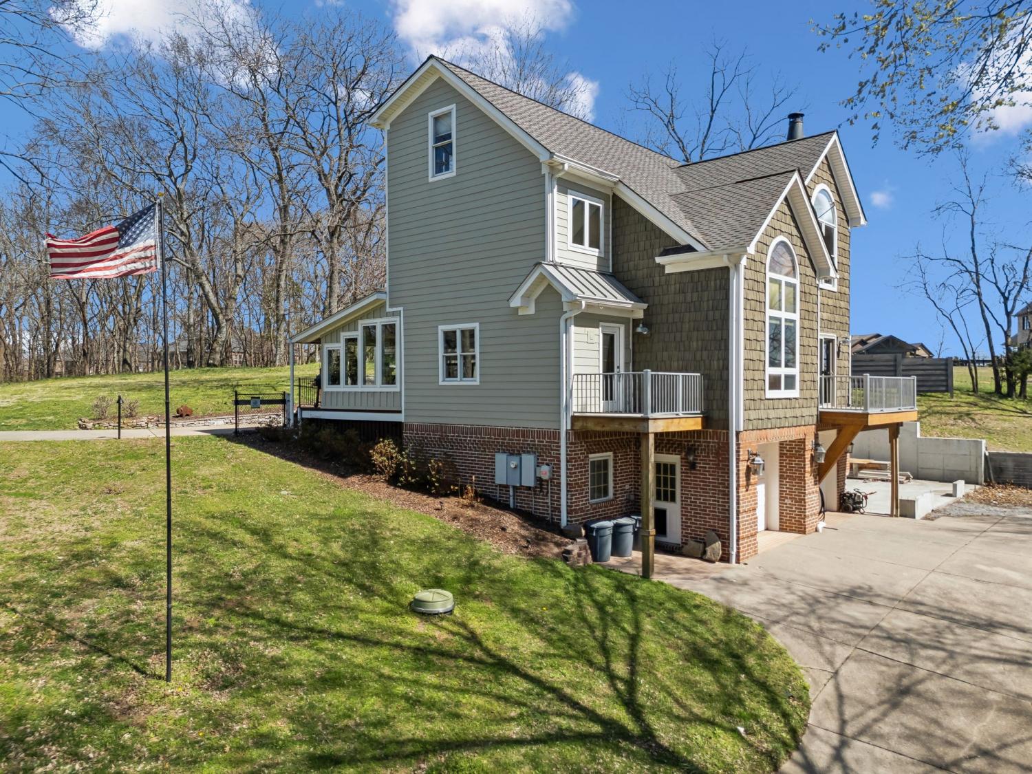 9838-Sam-Donald-Rd For Sale