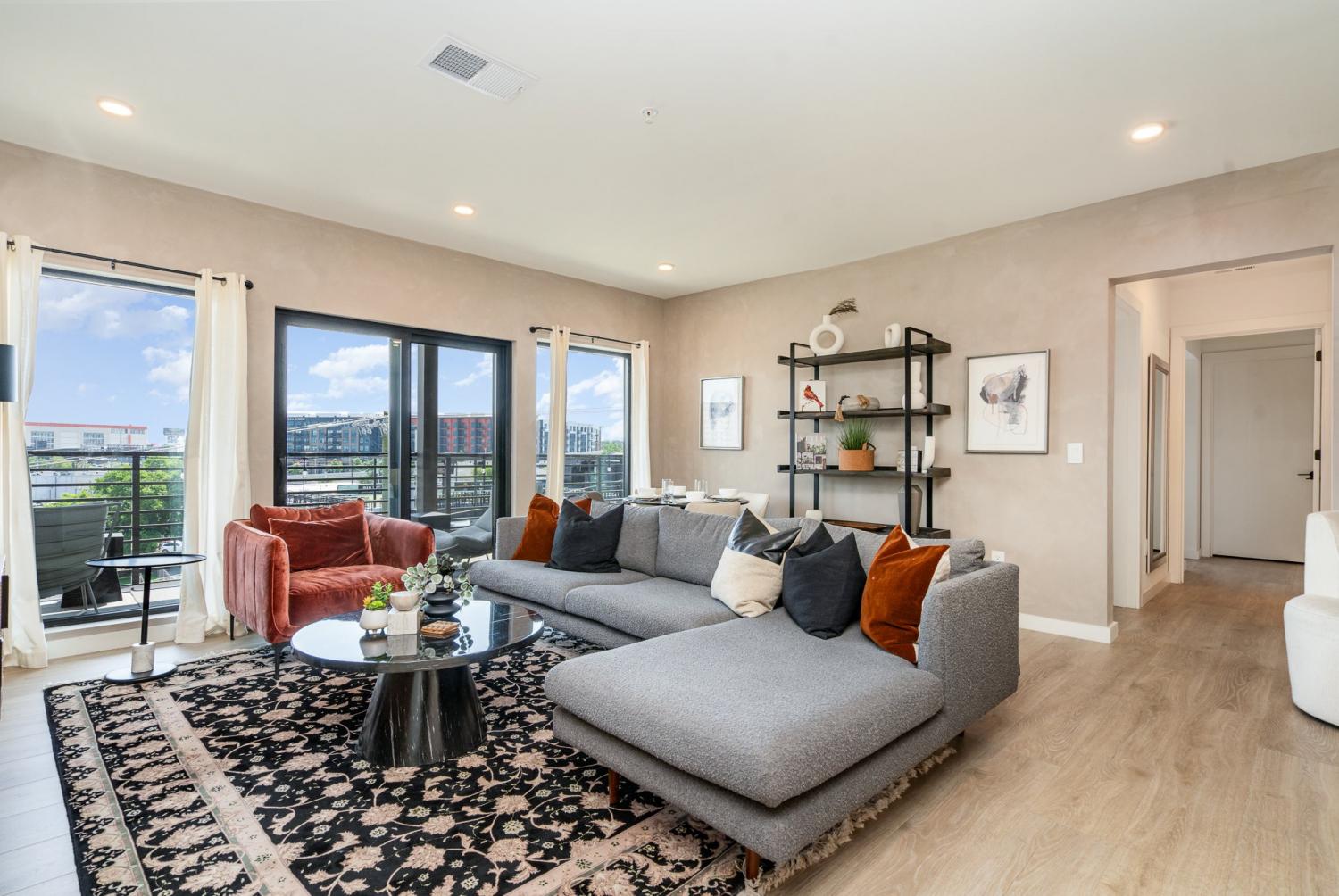 635-7th-Ave--S For Sale