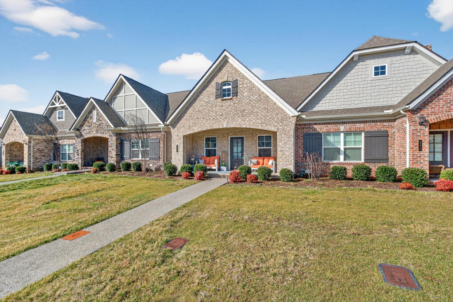 246-Cloverbrook-Way For Sale