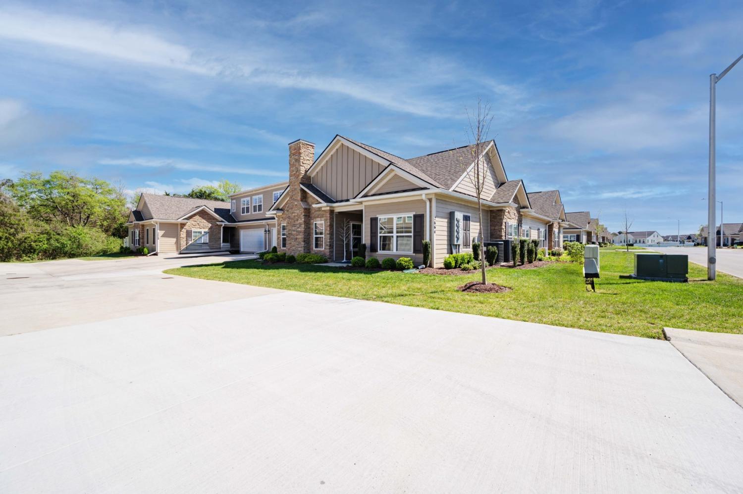 2664-Stonecenter-Ln For Sale